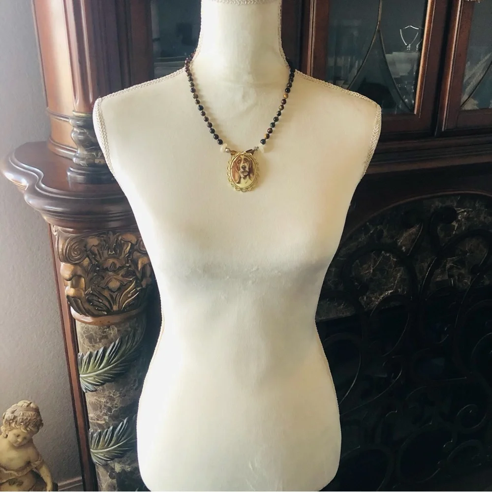 Handcrafted hound dog cameo natural stone bulls eye citrine necklace
